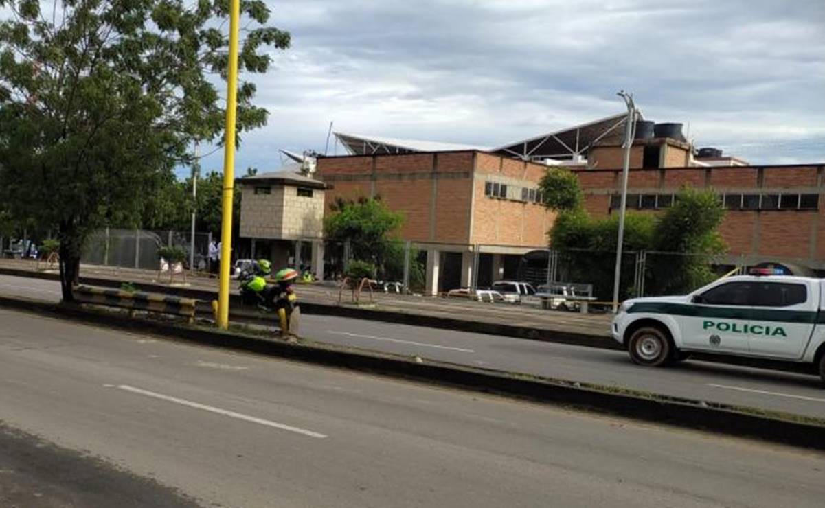 Al menos 14 heridos tras atentado contra estación policial en Colombia