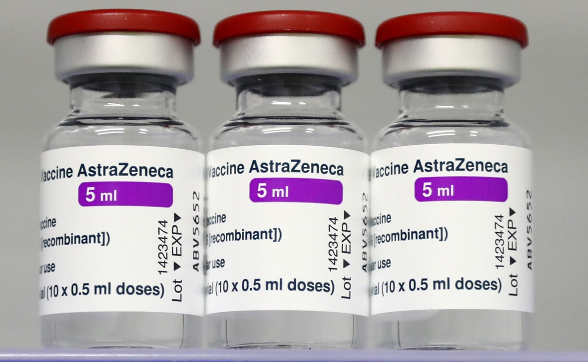 Agencia Europea de Medicamentos afirma que sí existe vínculo entre vacuna de AstraZeneca y formación de coágulos