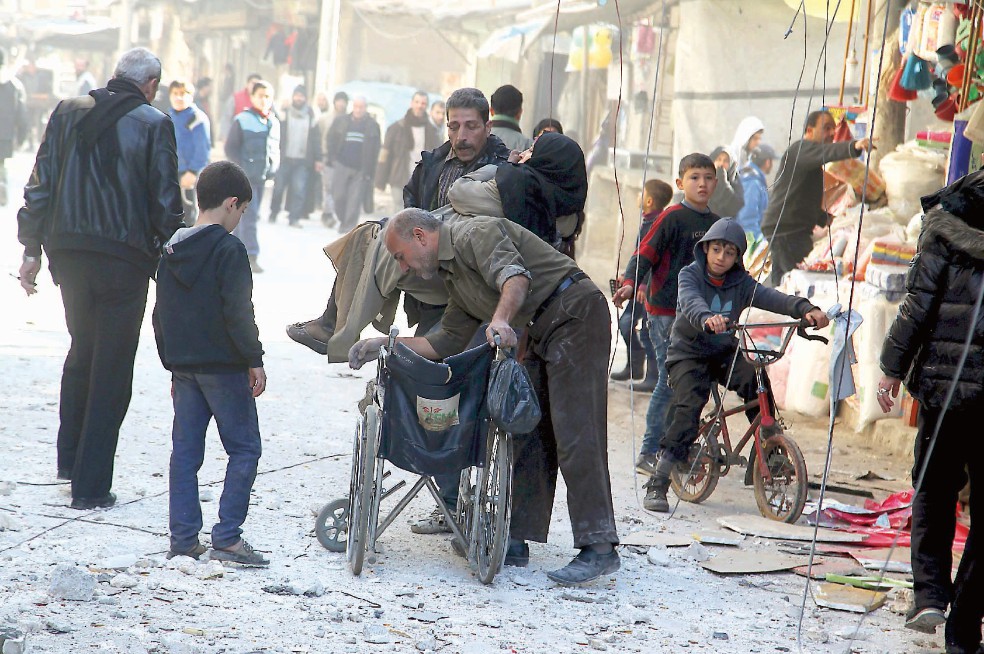 Mueren cientos de civiles en batalla por ciudad siria