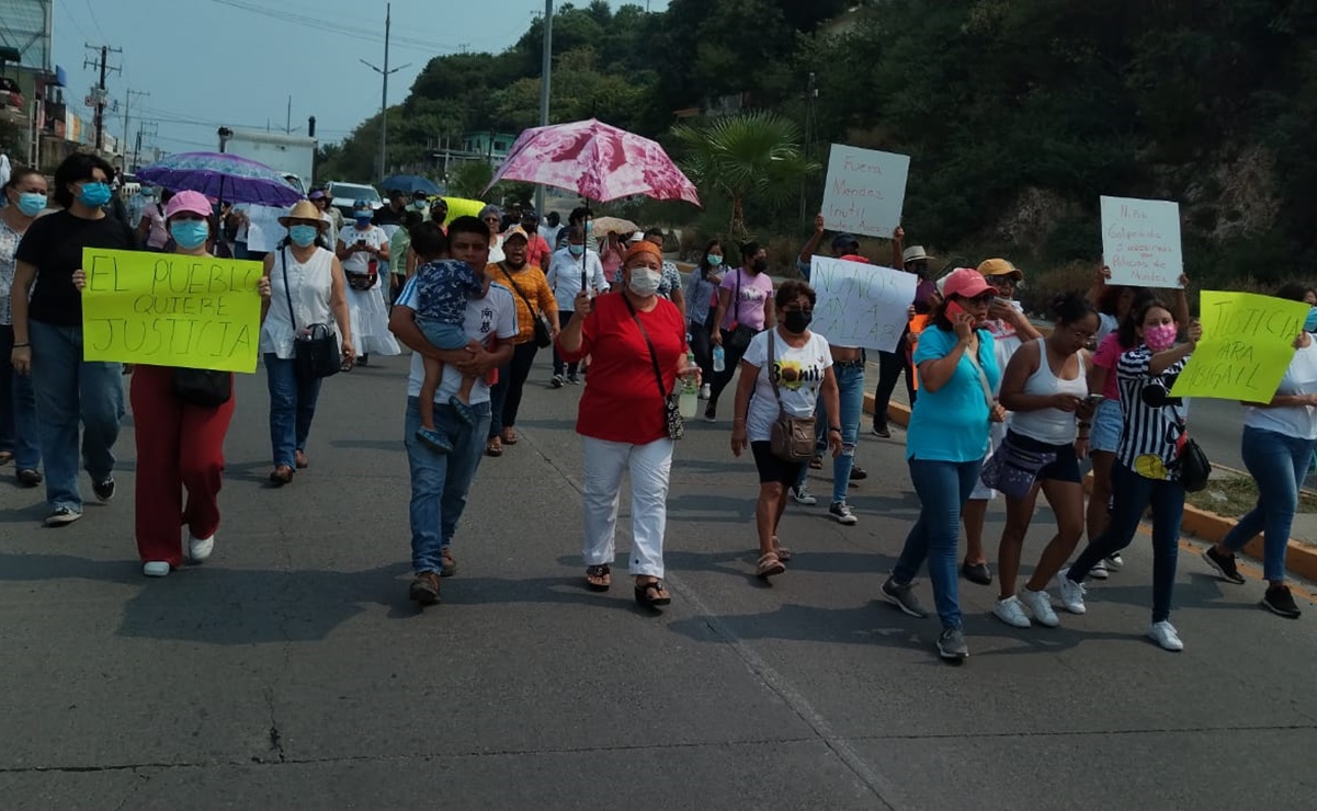 Hallan muerta a mujer detenida en cárcel municipal de Oaxaca; familiares acusan a policías de asesinato