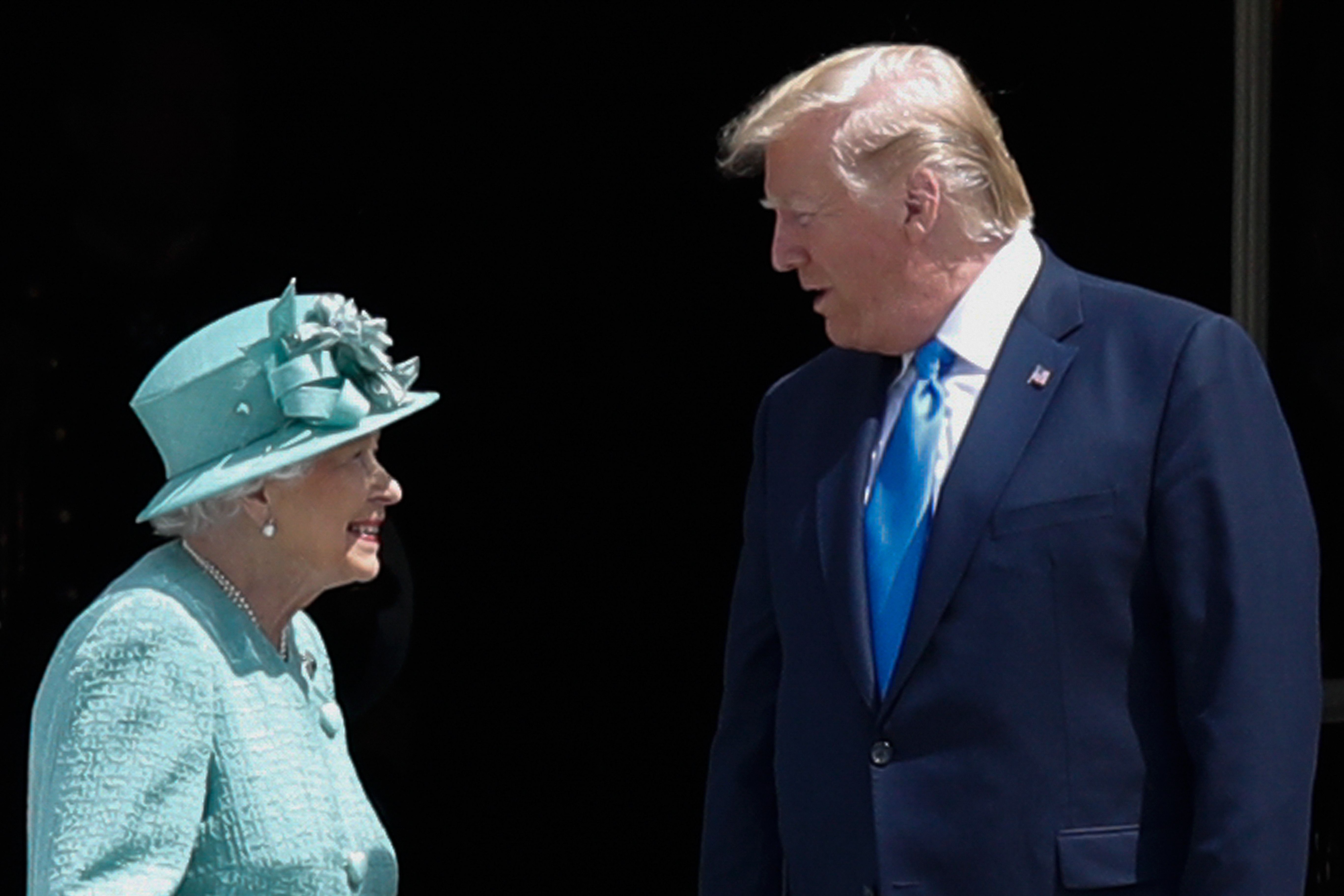 El mensaje secreto del broche de la Reina Isabel II para la visita de Donald Trump