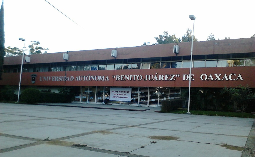 Mantienen cerradas oficinas de CU en Oaxaca