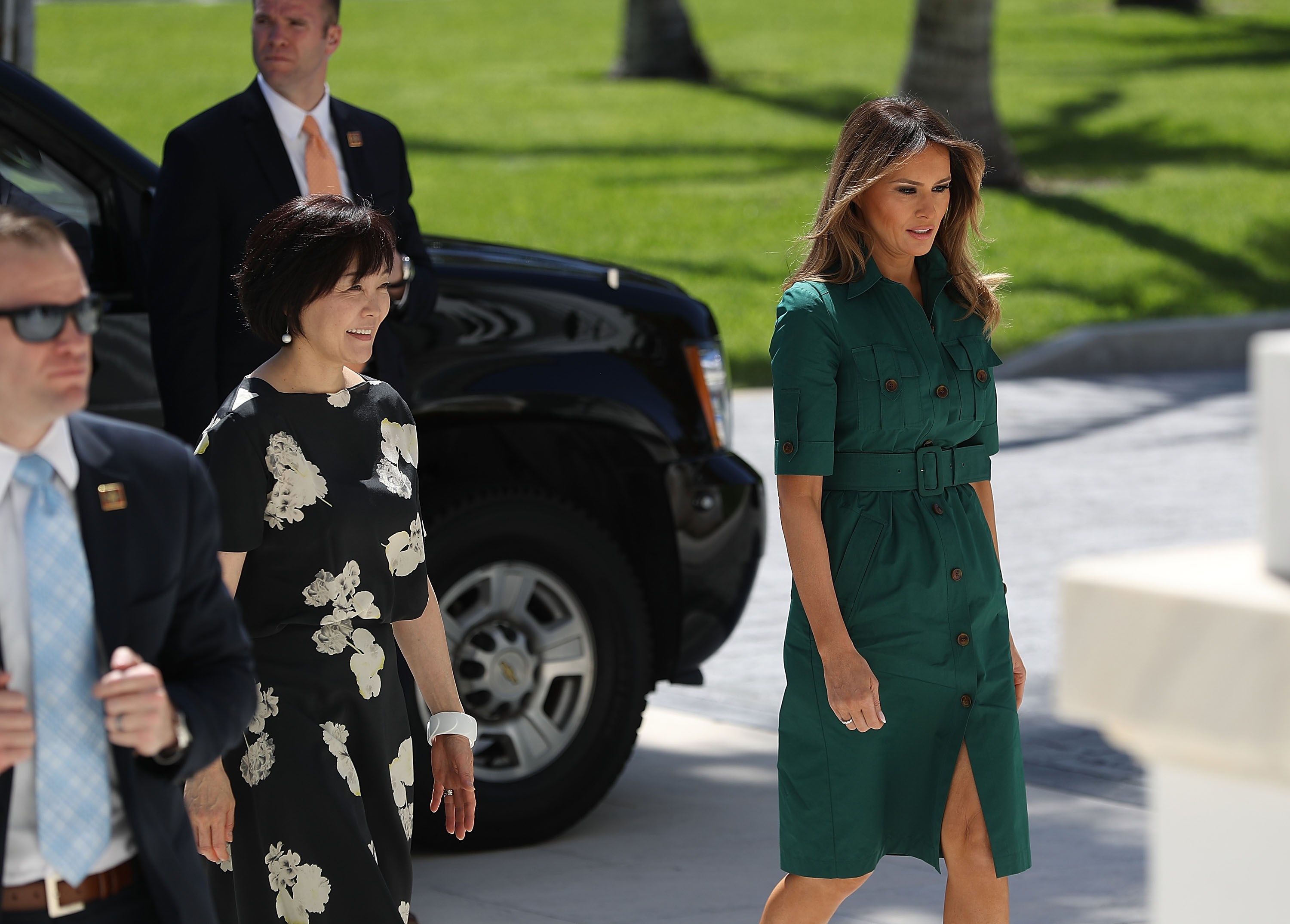 Melania Trump irá al funeral de Barbara Bush; se desconoce si el presidente asistirá
