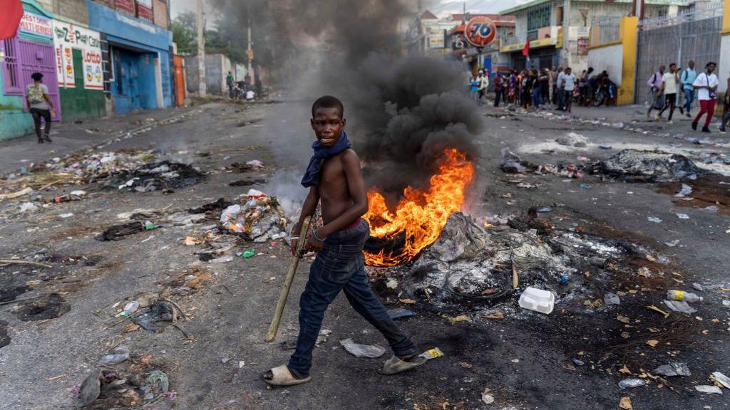 Ante violencia en Haití, piden a mexicanos en Puerto Príncipe reportarse "a la brevedad" con Embajada