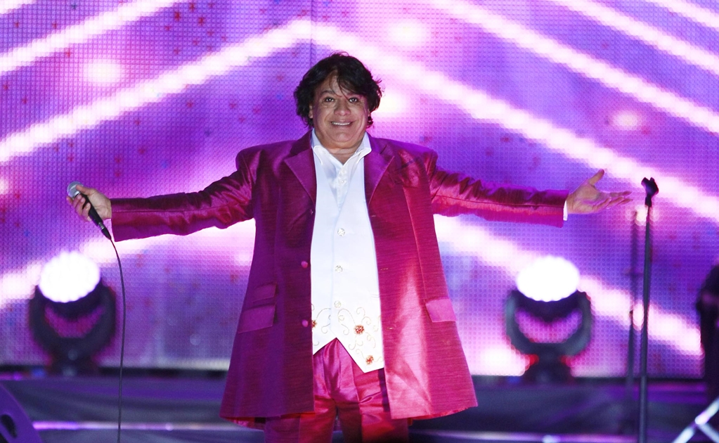 Recuerdan a Juan Gabriel ante Guadalupana en París