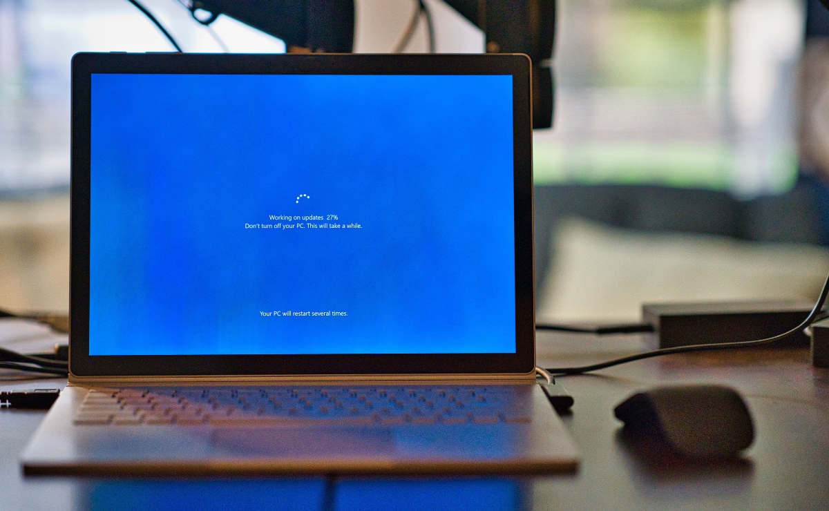 Falla global de Microsoft: ¿Qué es la pantalla azul de la muerte que provocó un apagón informático?
