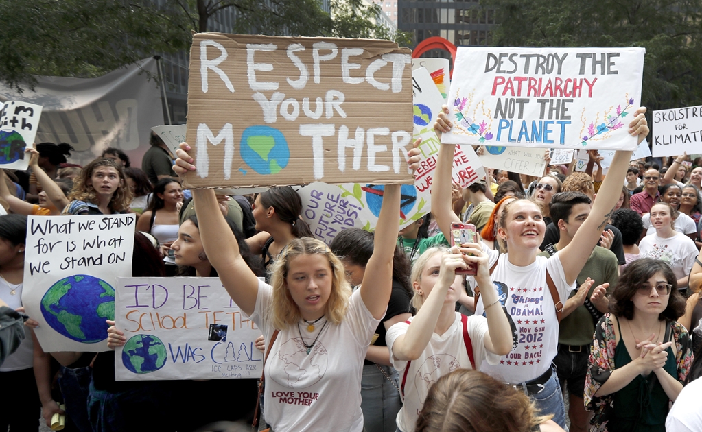 Miles de jóvenes toman las calles en defensa del clima