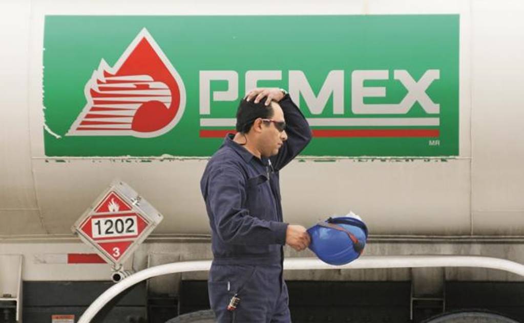 Pemex says Salamanca refinery operating normally
