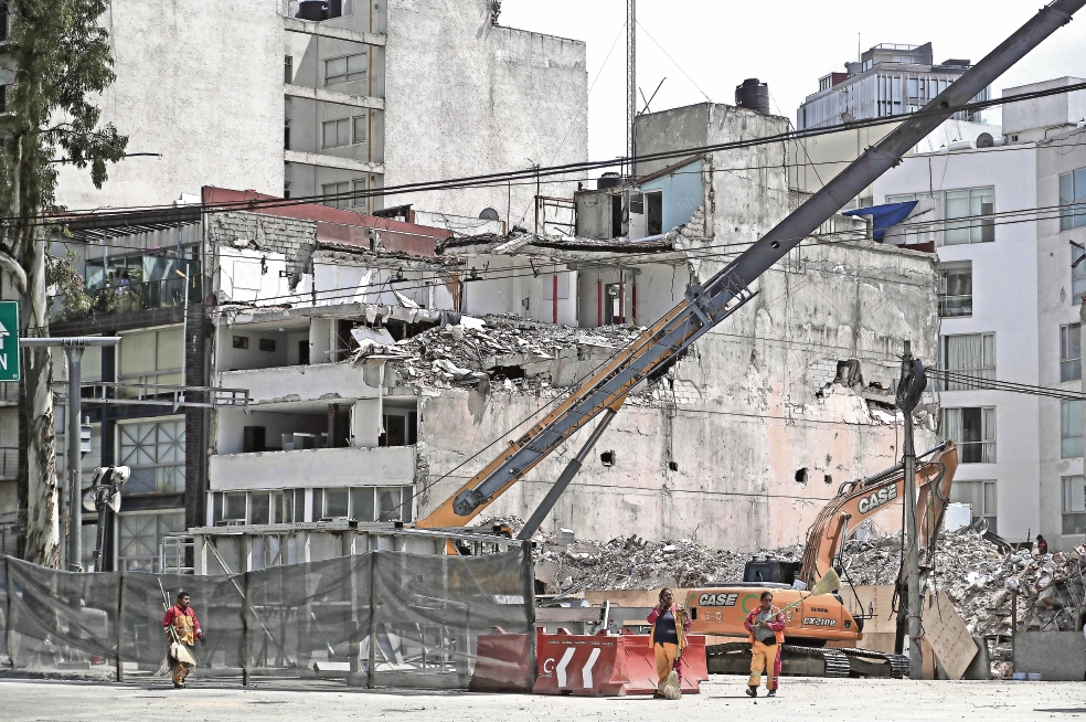 Reconstruyen 14 mil 983 viviendas en CDMX tras sismo del 19s