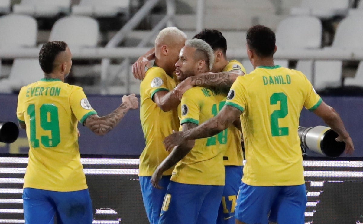 Brasil es finalista de Copa América, al vencer a Perú con Ormeño presente