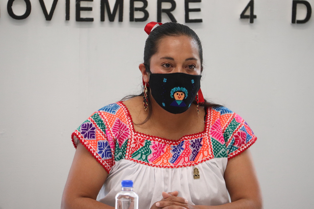 Habría clases de lenguas indígenas en las escuelas de Querétaro 