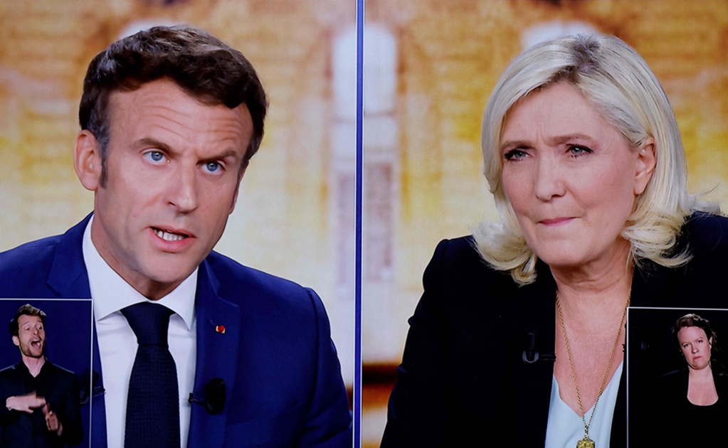 Macron acusa a Le Pen de "depender del poder Ruso" de Vladimir Putin