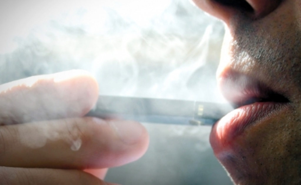 Piden al gobierno federal prohibir uso y comercialización de cigarros electrónicos