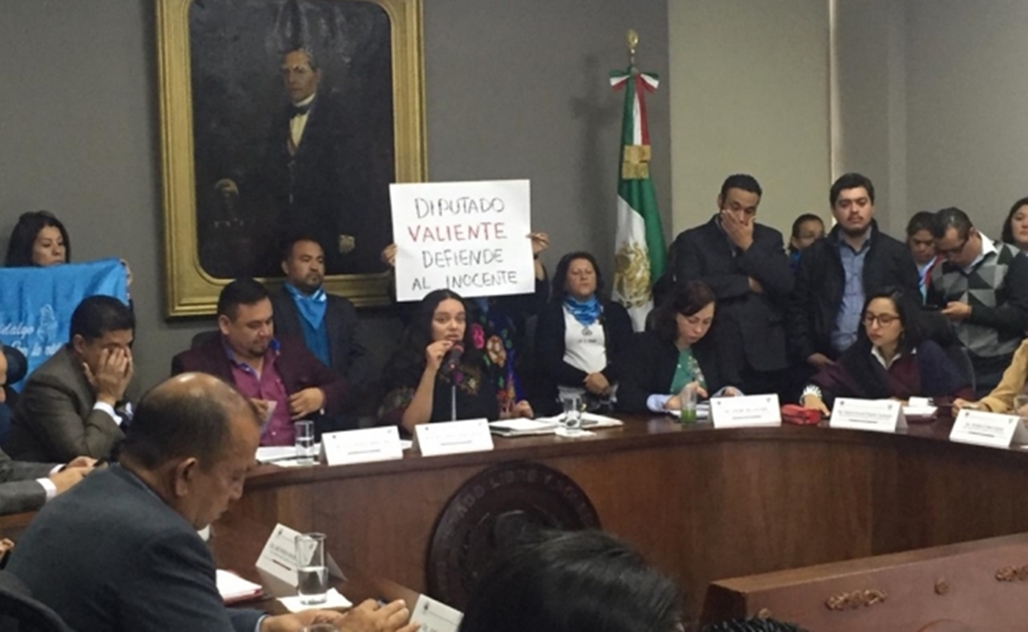 Voto dividido de Morena impide subir al pleno iniciativa de Interrupción Legal del Embarazo en Hidalgo