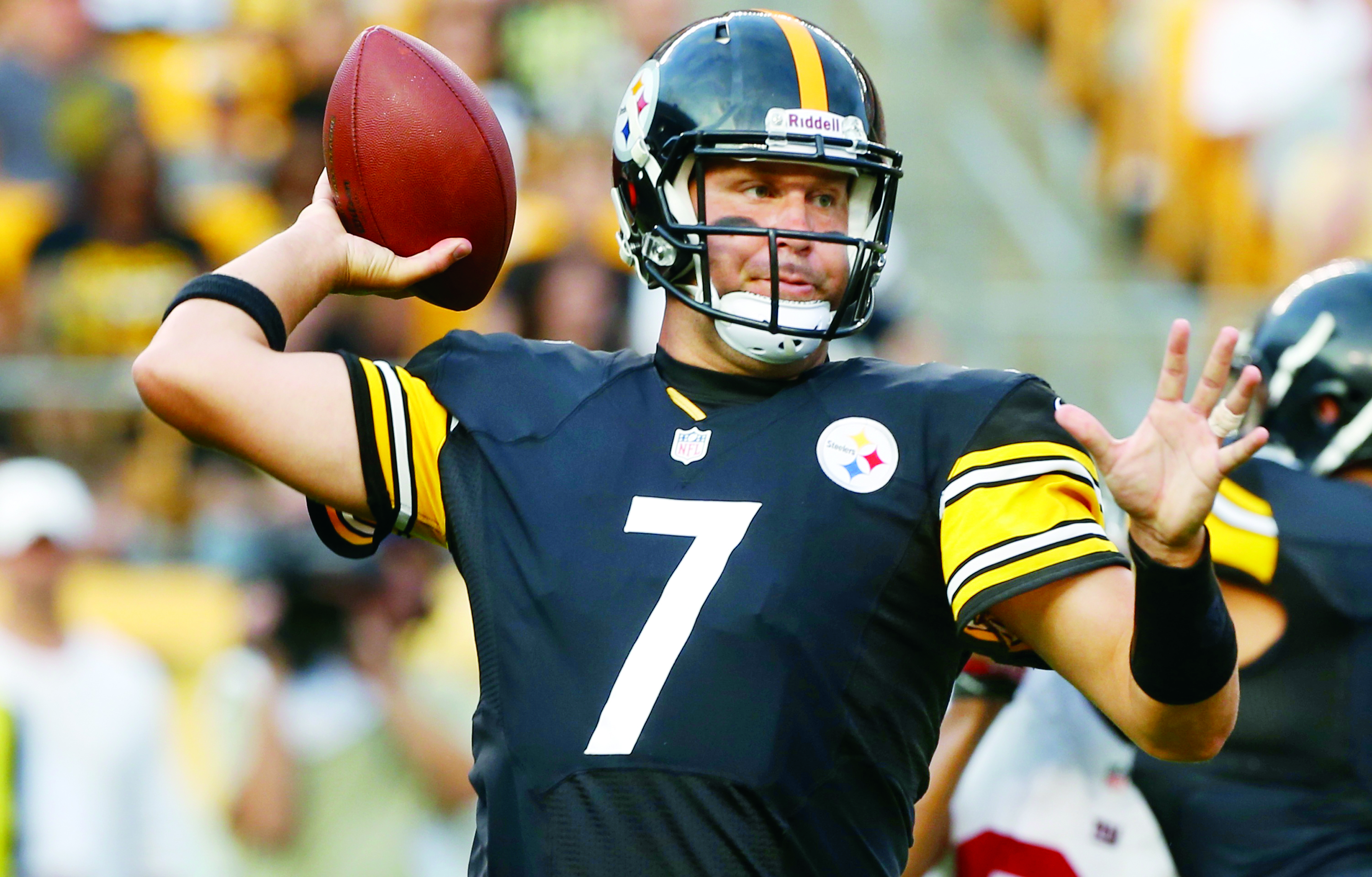 Ben Roethlisberger es ingresado al protocolo de conmoción