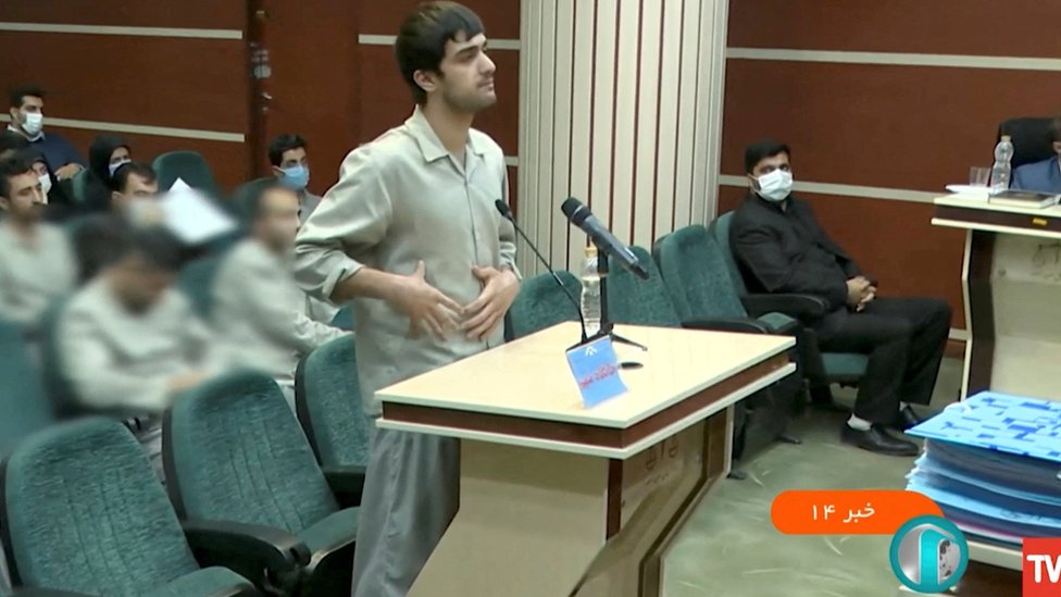 Joven ejecutado en Irán solo tuvo 15 minutos para defenderse de la pena de muerte
