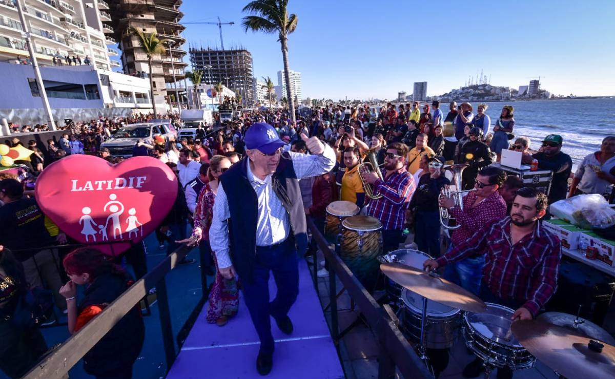 Acuden más de 600 mil personas al Carnaval de Mazatlán y rompe récord histórico de asistentes