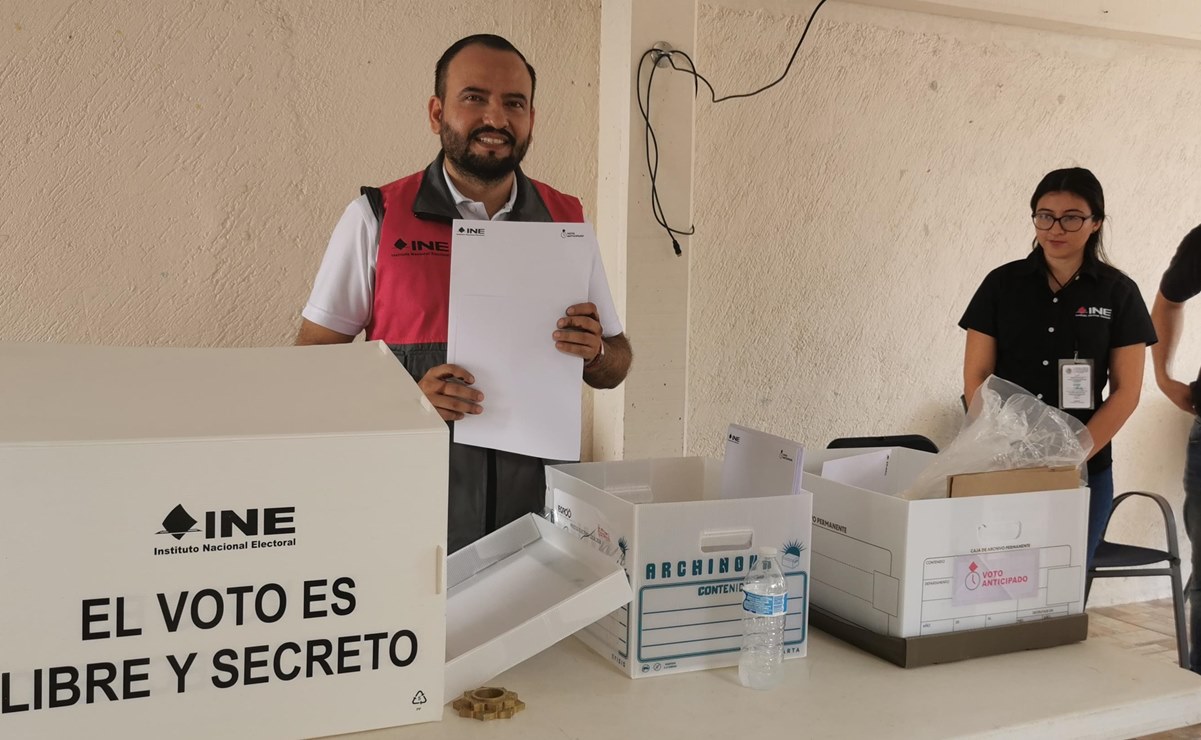 Cinco residentes de Cancún se convierten en los primeros ciudadanos de Quintana Roo en ejercer el voto anticipado