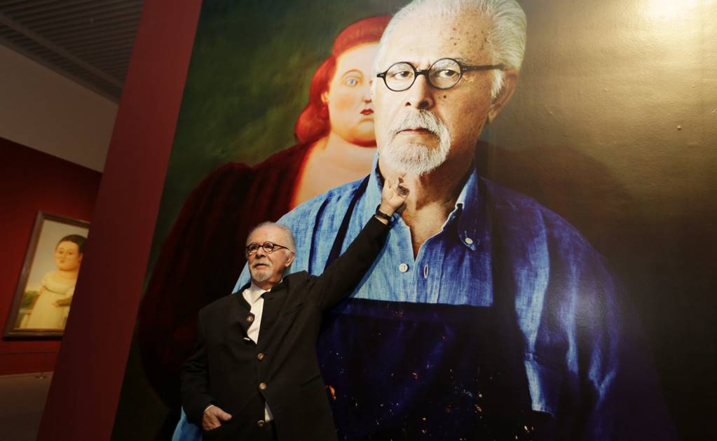 Fernando Botero regala escultura de paloma al presidente de Colombia