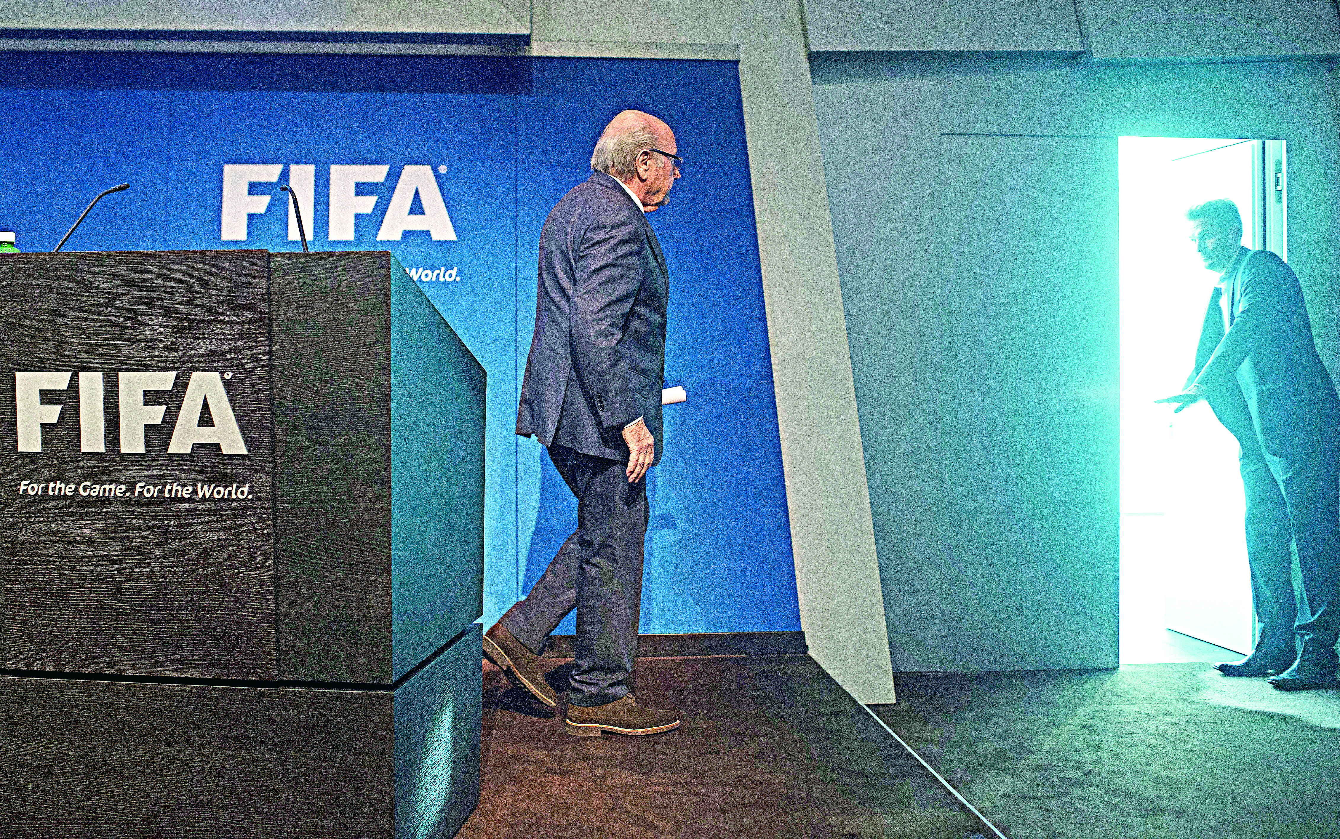 Blatter se va