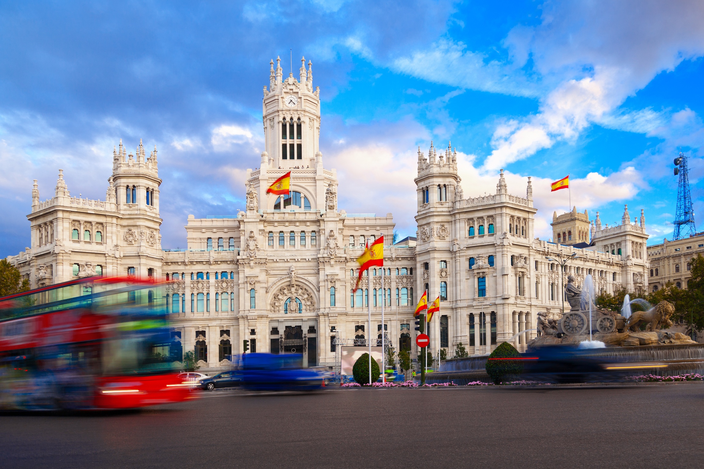 Madrid: 10 recorridos casi gratuitos