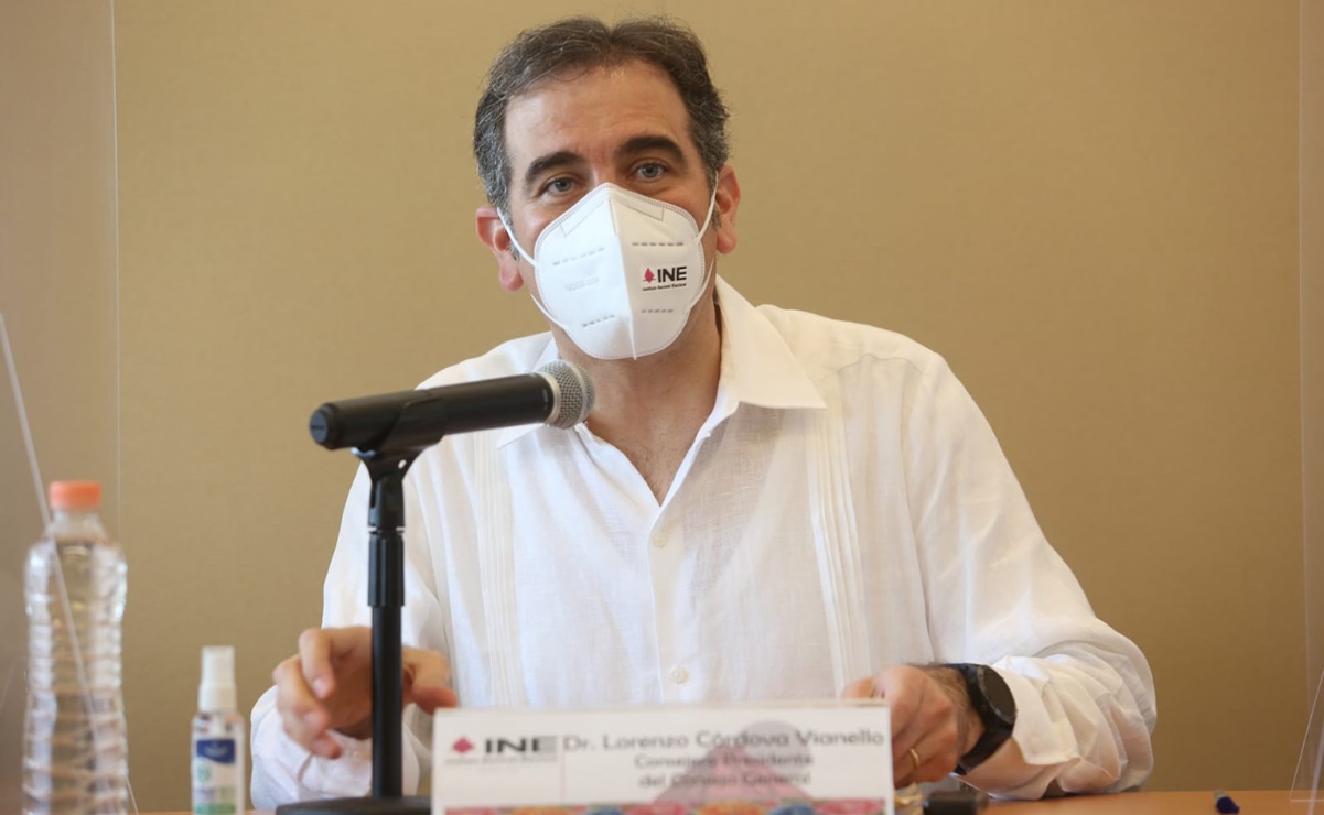 Lorenzo Córdova niega que el INE busque "boicotear" consulta popular
