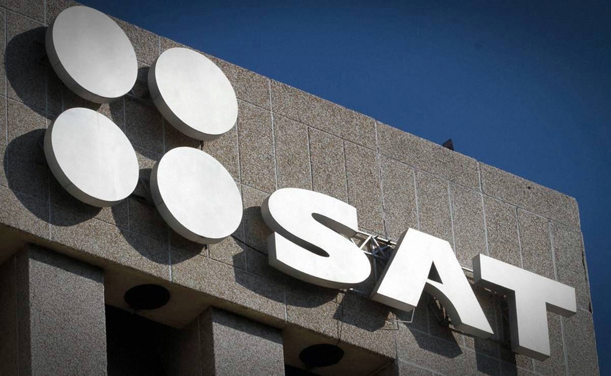 SAT pone en la lista negra a dos empresas por evasión de impuestos