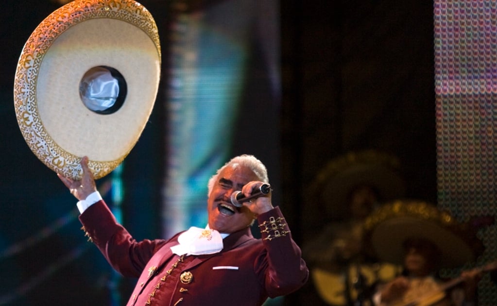 Vicente Fernández estaba pendiente del Grammy 