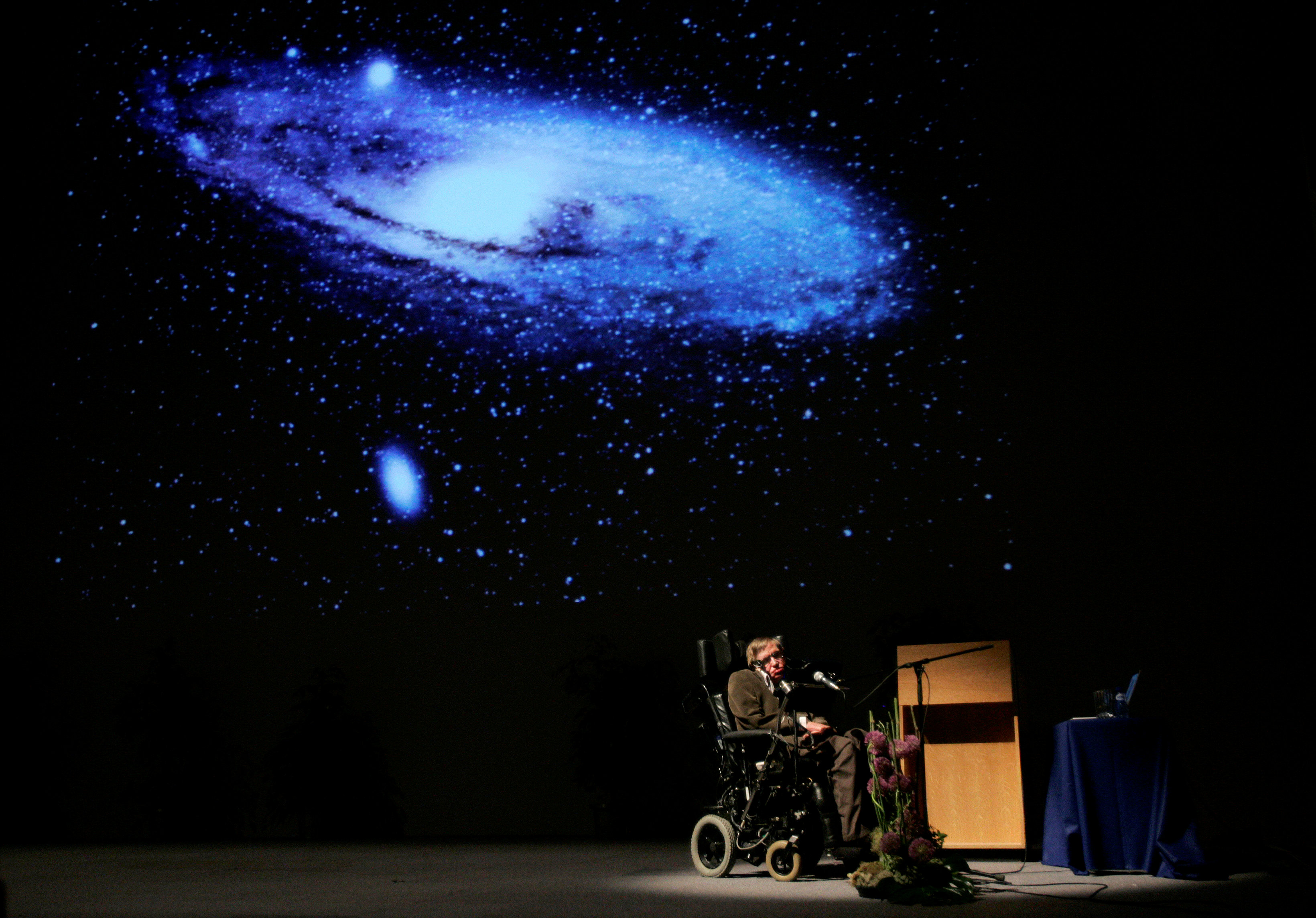 Las 10 frases más inspiradoras de Stephen Hawking