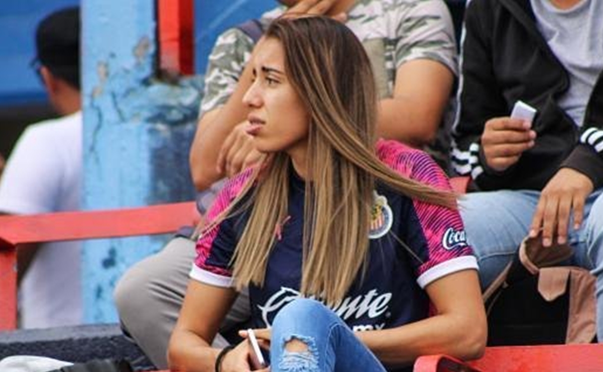 Jugadora de Chivas es discriminada en el transporte por su uniforme