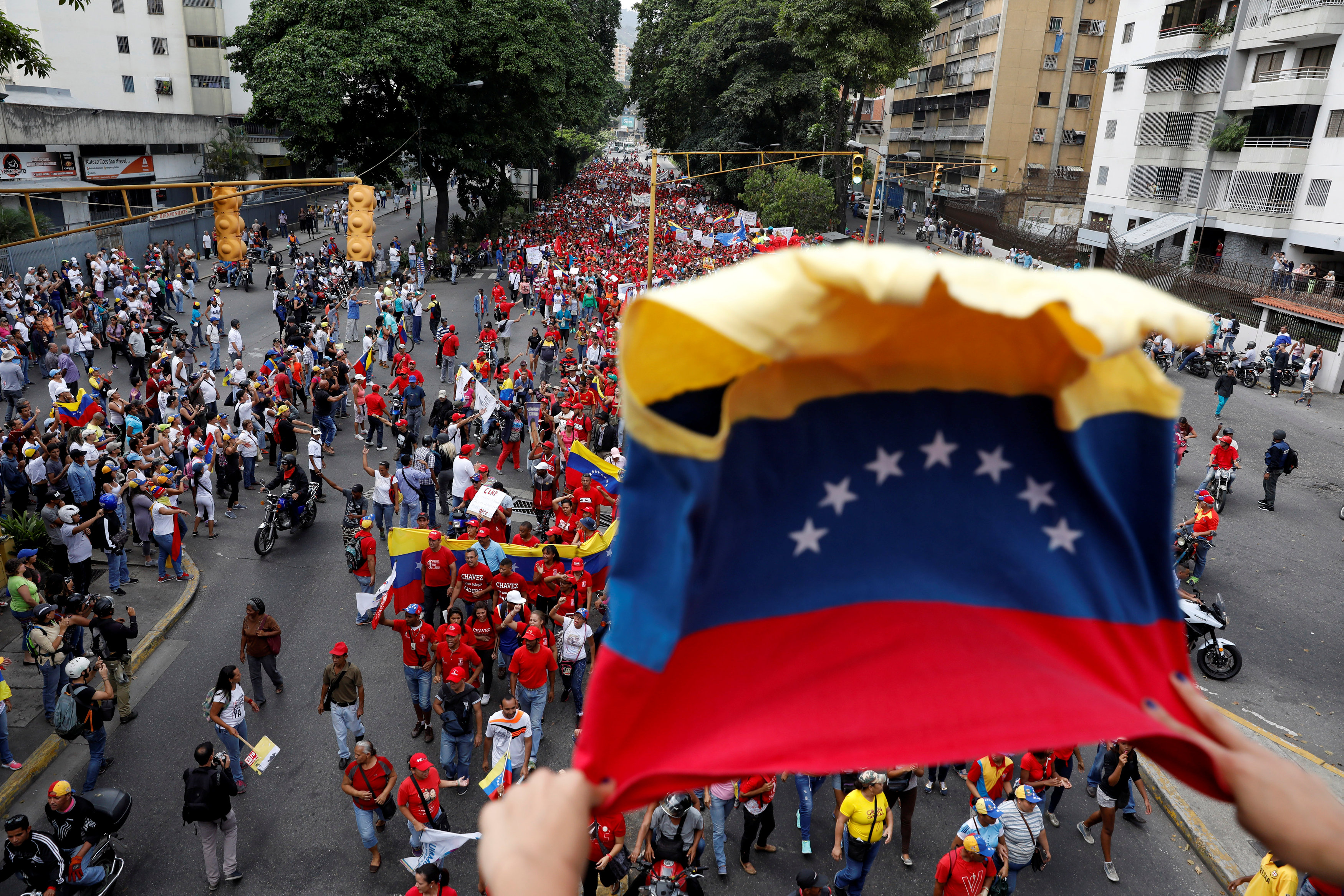 México condena uso excesivo de la fuerza contra manifestantes en Venezuela