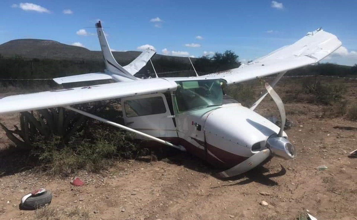 Avioneta aterriza de emergencia en municipio de Castaños, Coahuila