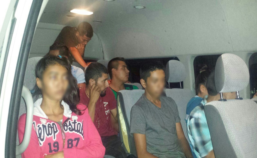 Rescatan en Coahuila a 129 migrantes; 3 son de Nepal