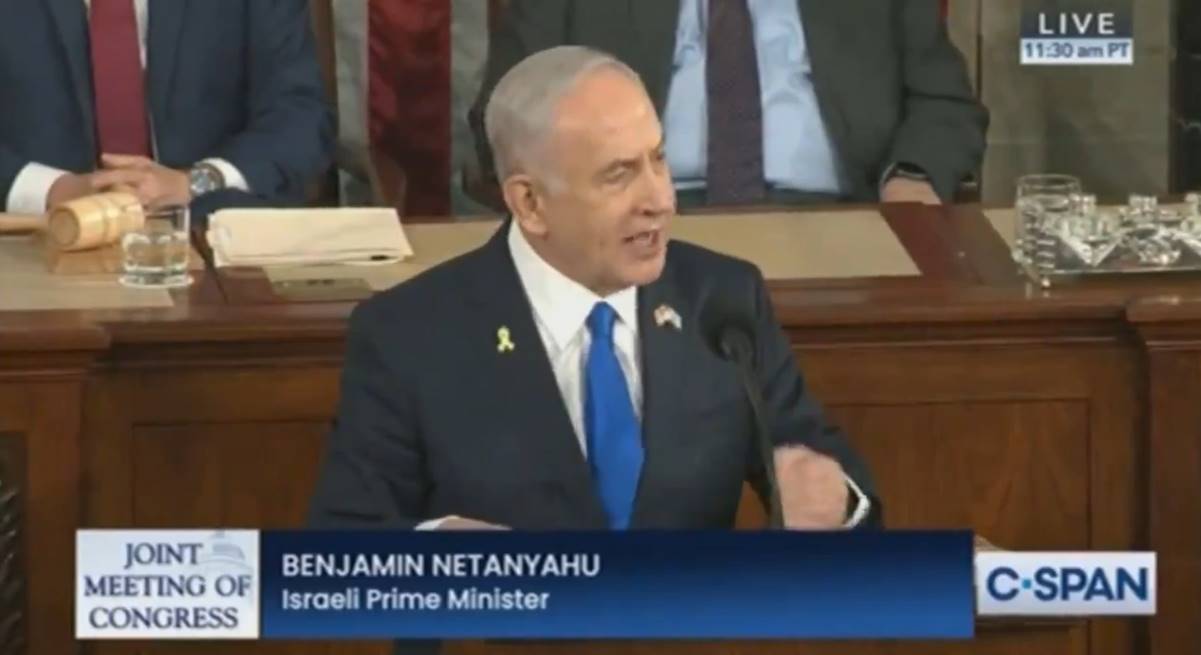 Netanyahu acusa de ser "idiotas útiles" de Irán a quienes protestan en su contra durante discurso en Congreso de EU