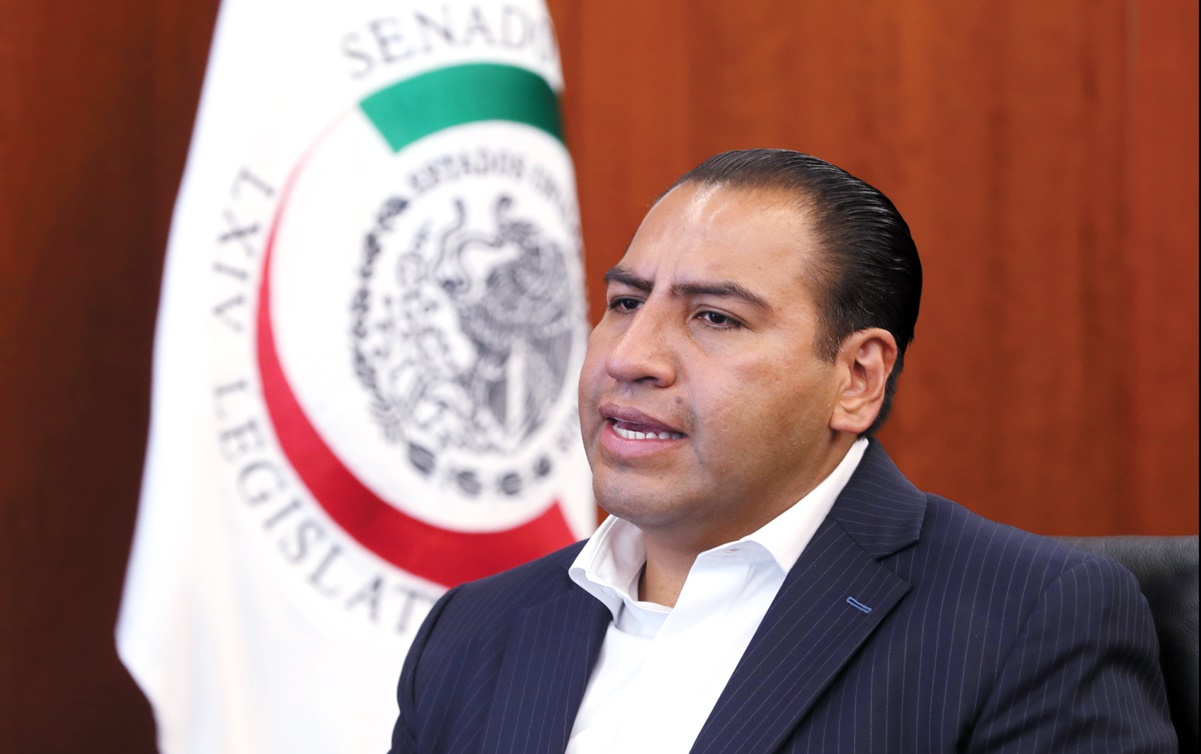 Pide licencia Eduardo Ramírez al Senado; va por Chiapas