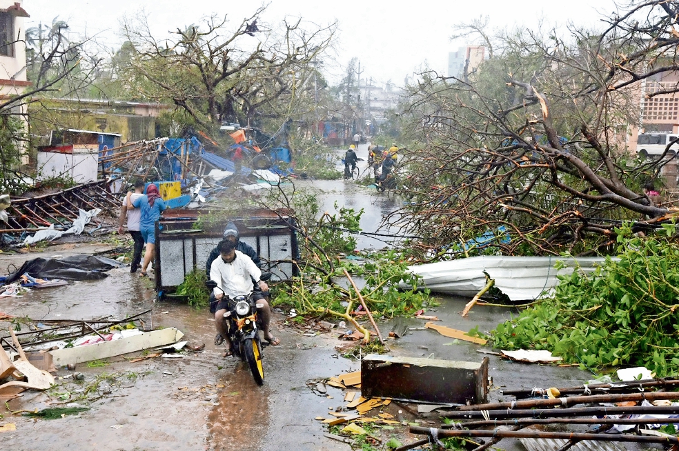 Ciclón deja al menos nueve muertos en India  
