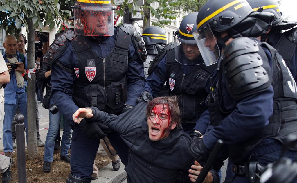 Al menos 15 heridos y 62 detenciones tras marchas en Francia 