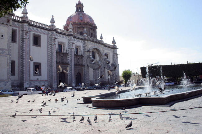 “Se quedan dormidos y La Beata Bonita los arrastra”