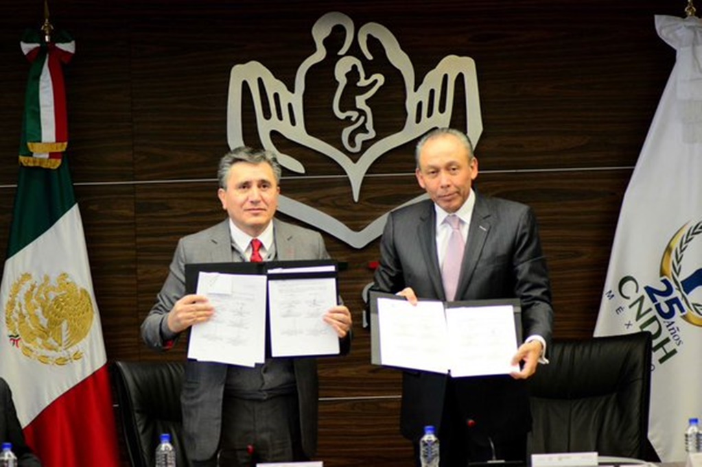CNDH e ISSSTE firman convenio de colaboración 