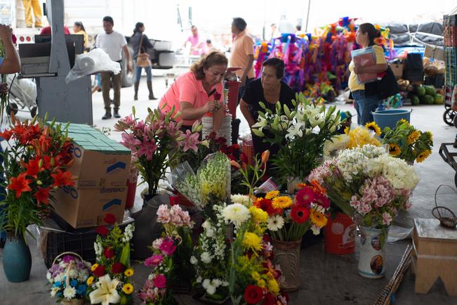 Locatarios del área de comida regresarán a sus espacios: Luna 