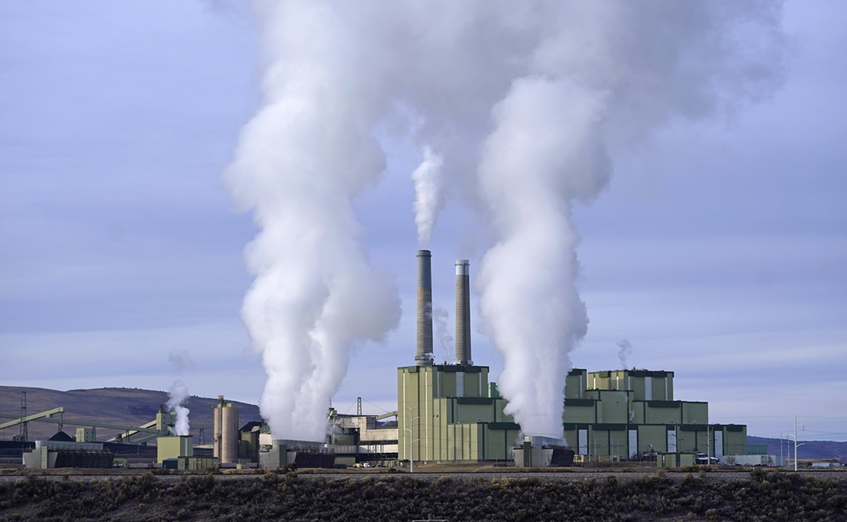 Suprema Corte de EU limita capacidad del gobierno para controlar emisiones de gases de efecto invernadero