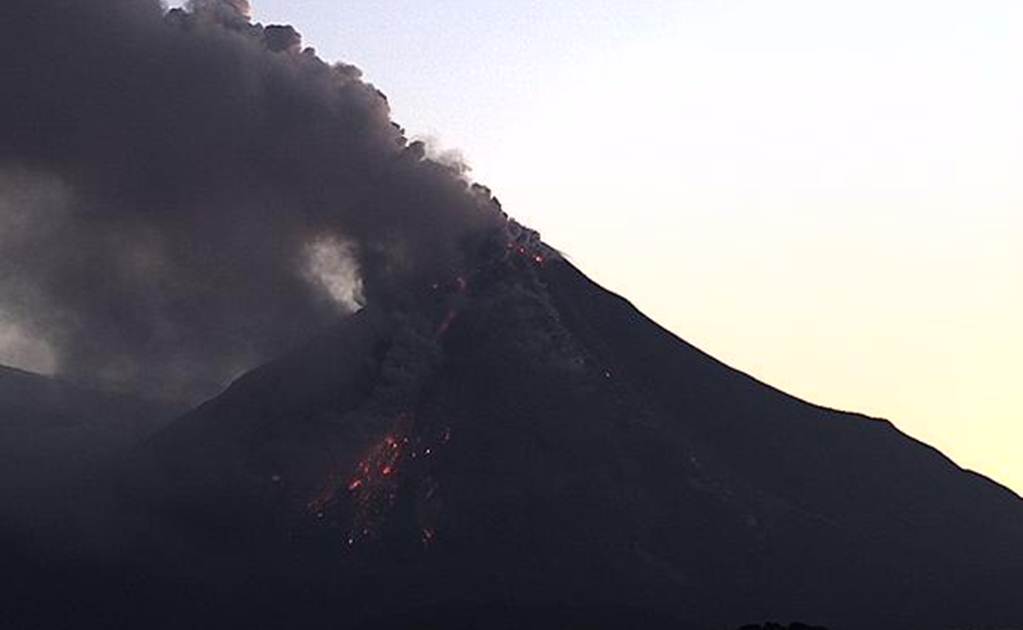 Activan protocolos preventivos por Volcán de Colima