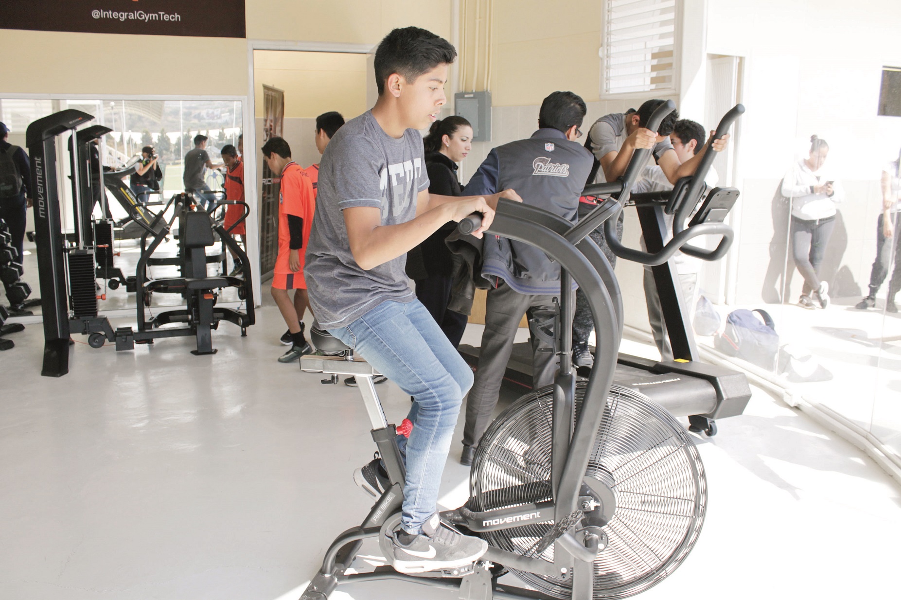 Inauguran gimnasio para corredores