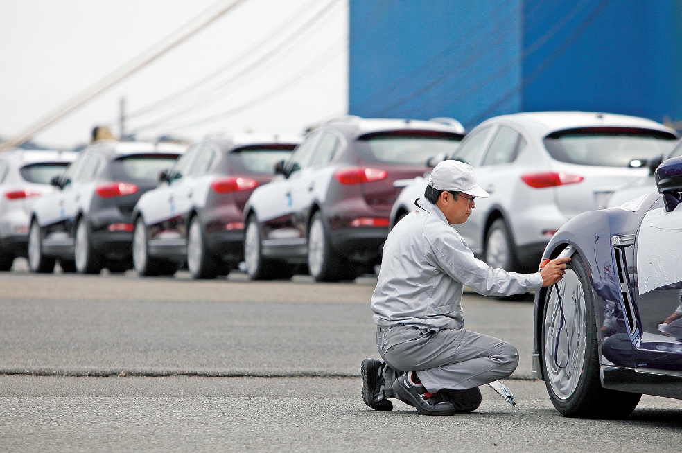 Prevén producir 3.7 millones de vehículos en 2017