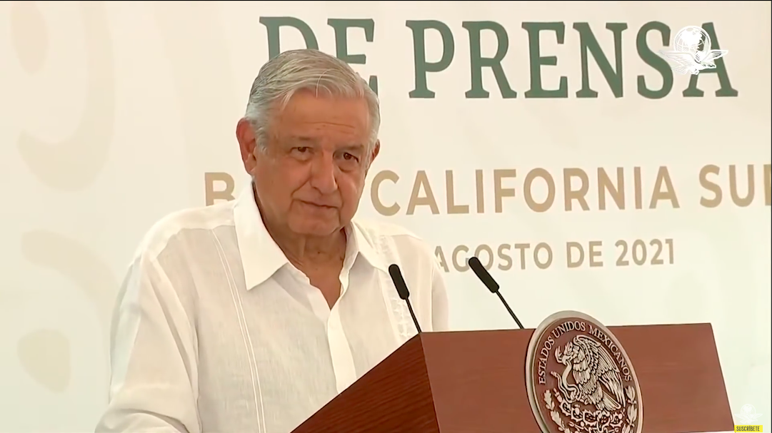 AMLO difiere con el Coneval sobre pobreza; "tengo otros datos", dice