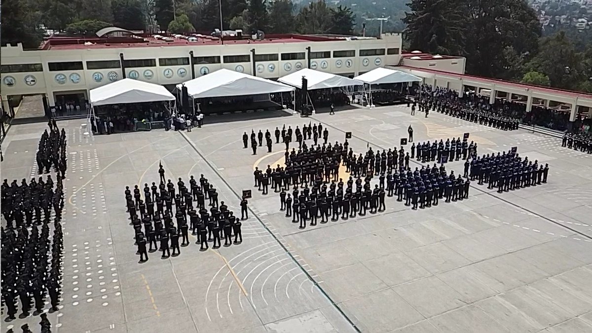 Se suman más de mil policías a la seguridad capitalina