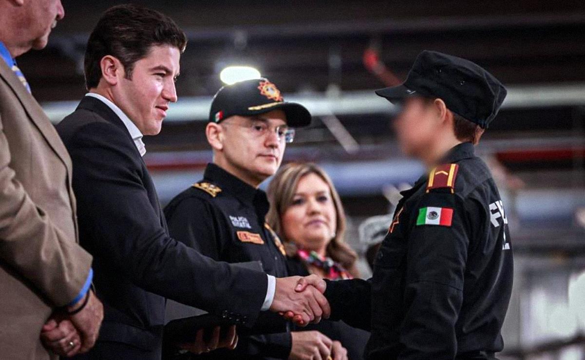 Samuel García reconoce a 487 elementos de la Fuerza Civil en Nuevo León