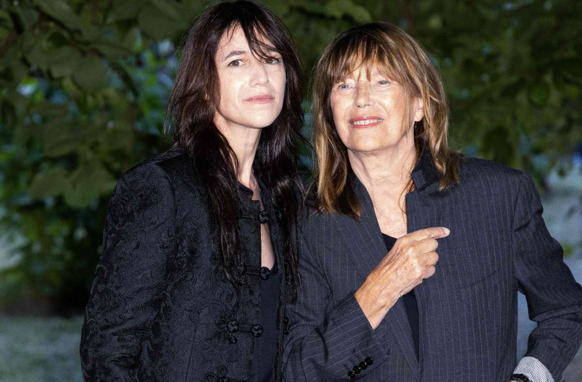 Jane Birkin, Brigitte Macron y cientos más se despiden de ella 