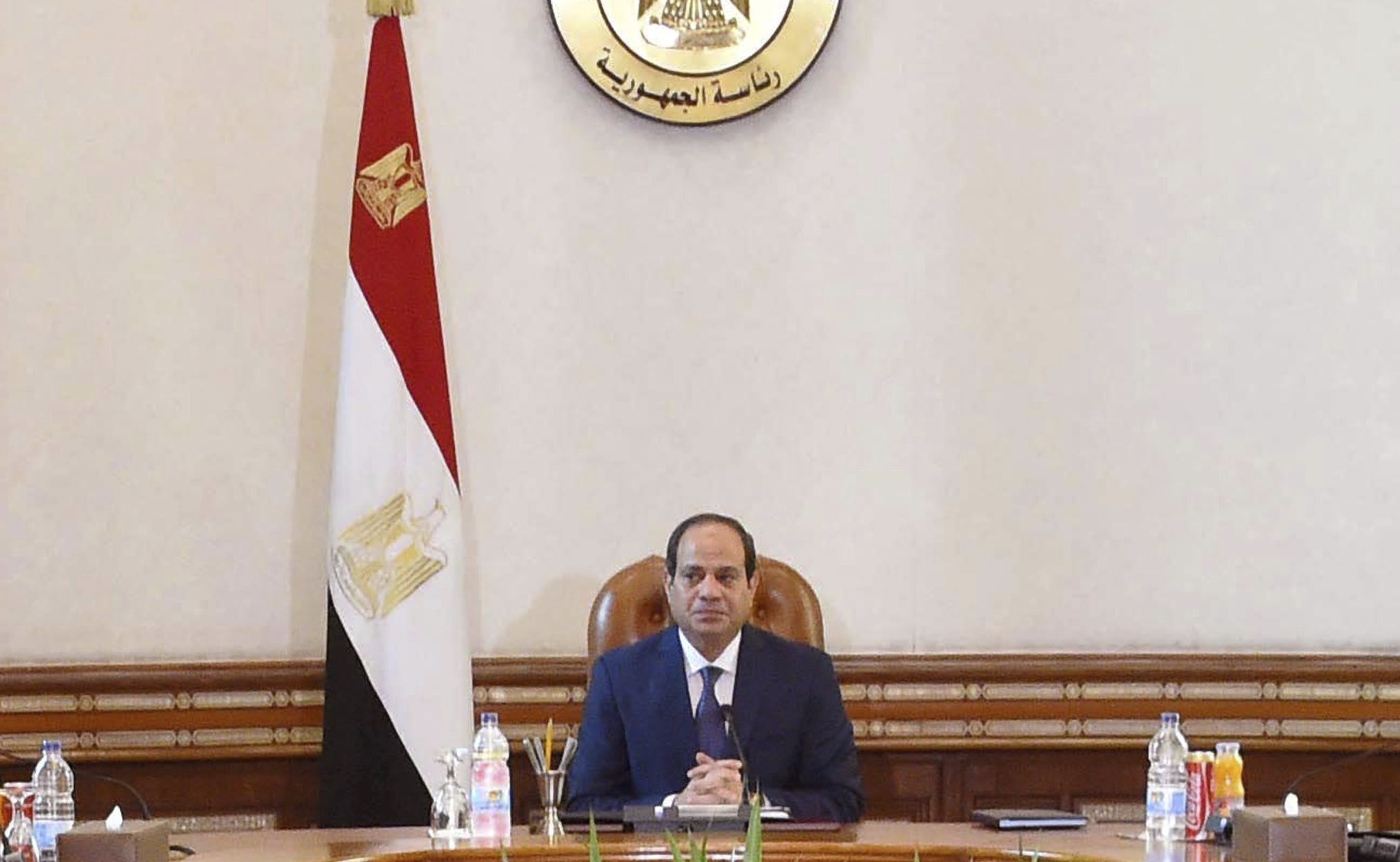Egipto intensifica búsqueda de avión de Egyptair