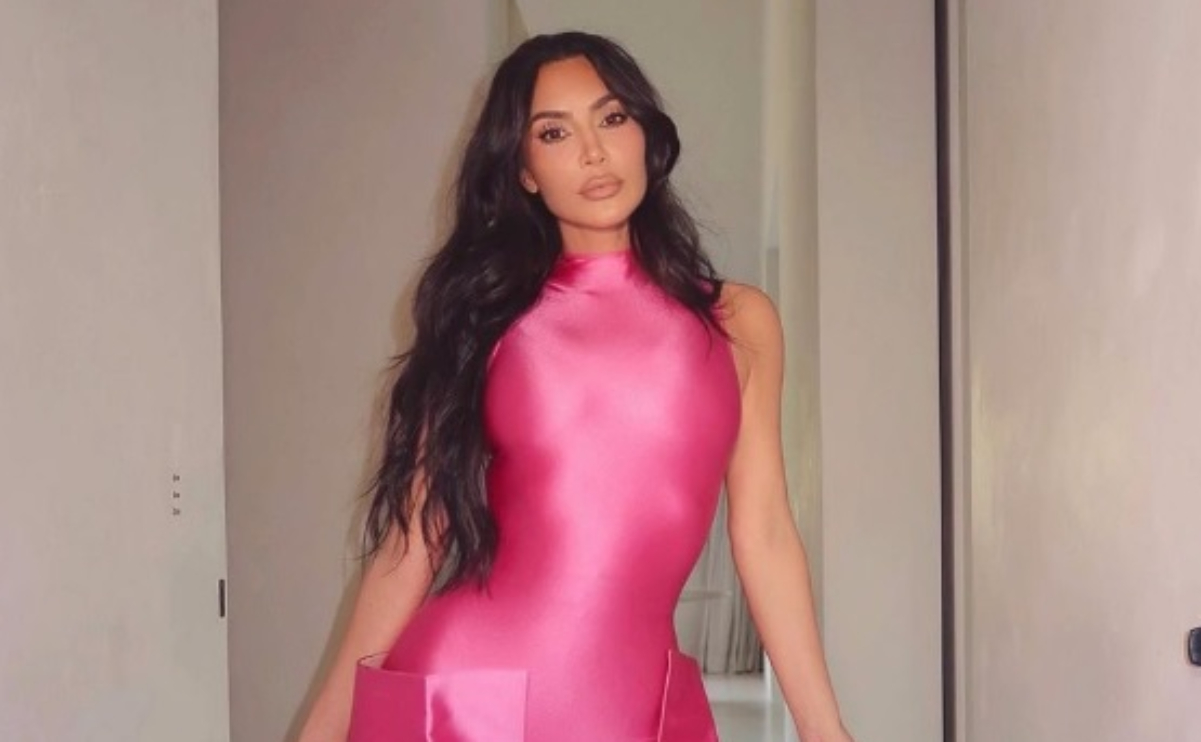 Cuánto cuesta el catsuit rosa de Kim Kardashian de Power Ranger